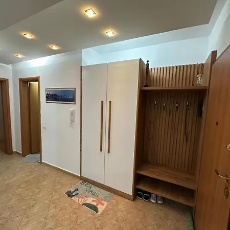 Blue Horizont Apartment Durres
